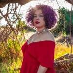 Deborah Cecília lança álbum “Segredo de Passarinho”