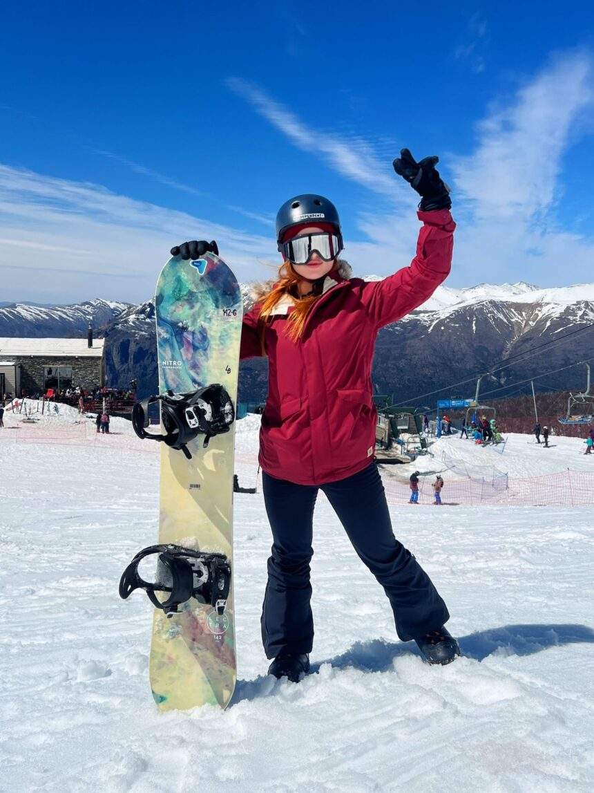 Prestes a estrear no SBT, Duda Monet curte férias na Argentina e ostenta corpão: “sem falhar na dieta”