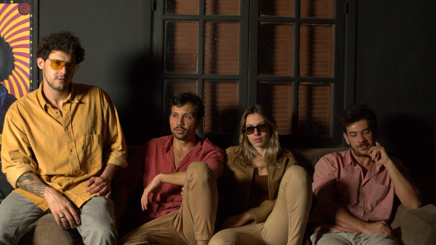 Dudalu, Renan Guerra e Mayam se unem em “Te Vejo Melhor no Escuro”