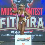 Ex-gordinha, Eliane Jardim leva três prêmios em estreia no fisiculturismo e fala de preparação: “pouca água e muita pizza”
