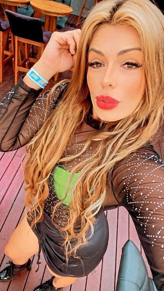 Li Awdrey escolhe o sul do Brasil para comemorar aniversário