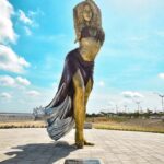Shakira ganha estátua em Barranquilla, sua cidade natal
