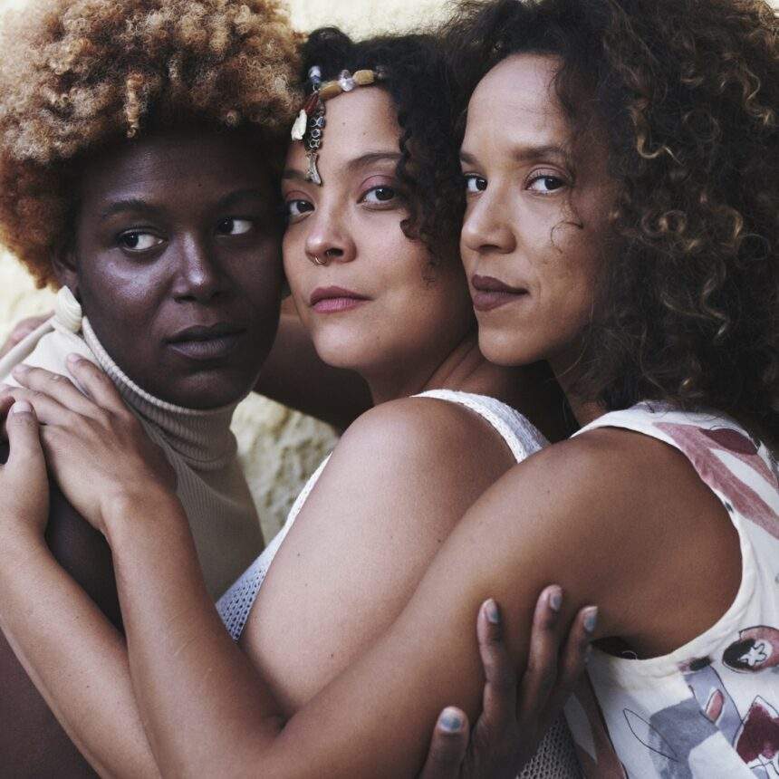 Oriki~Yà lança single “Vem Saudar”