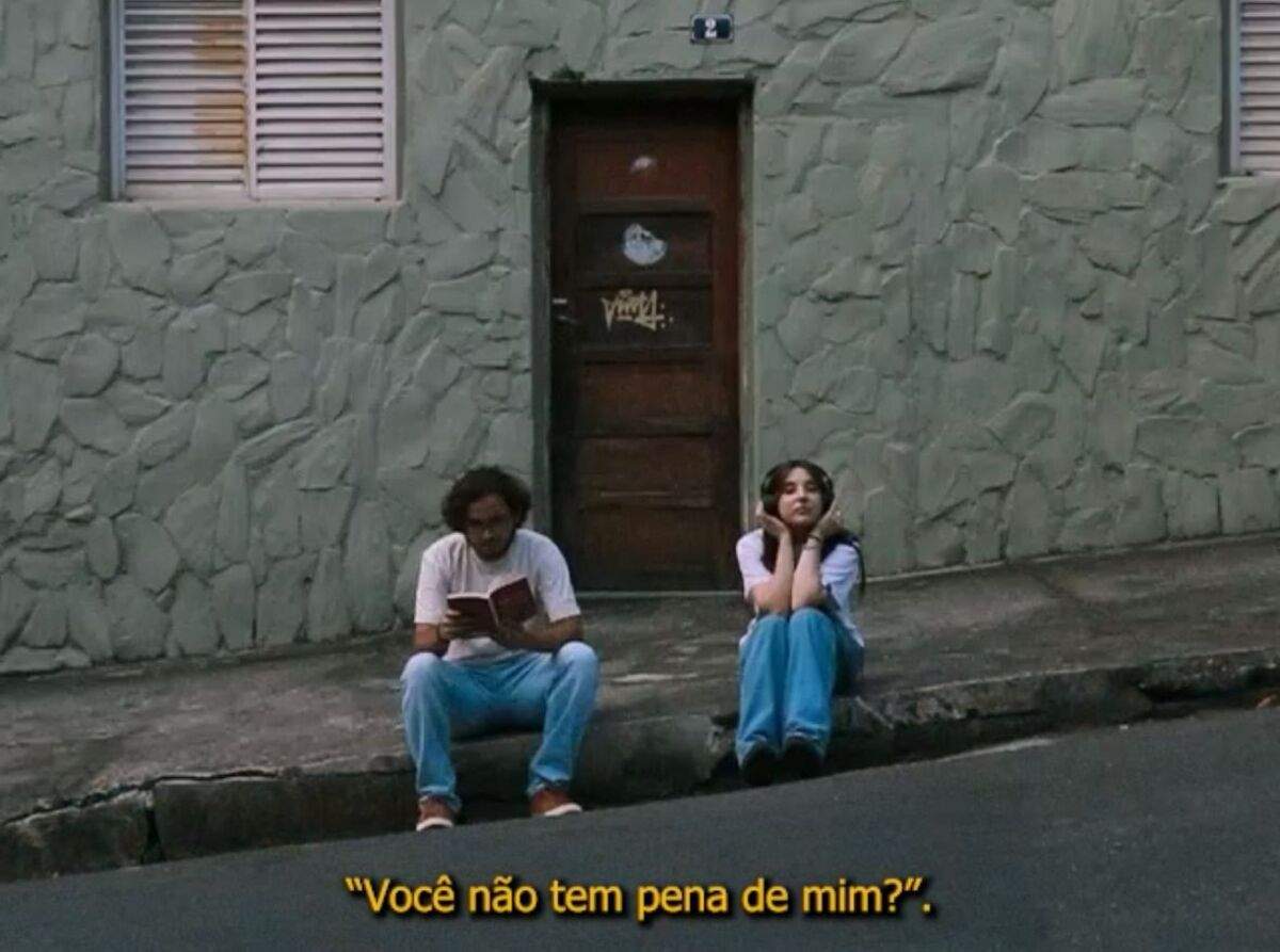 Com melancolia e romantismo, João Losque divulga o single de estreia “Você não tem pena de mim?”