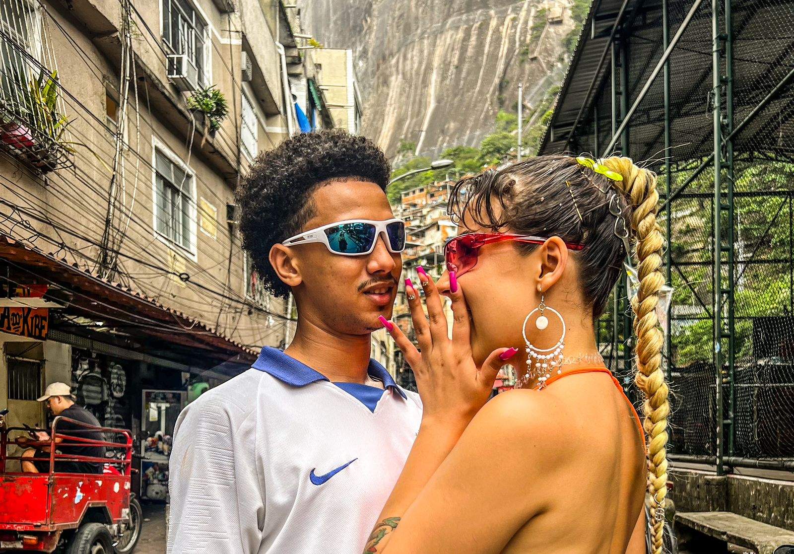 BRUNE celebra a autoconfiança e o poder feminino no single “dona do jogo”