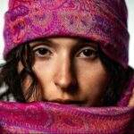 A artista plástica Lalin Witch participa da exposição coletiva ‘Arte Na Lata’, com a obra ‘Struggle’, em 28.01