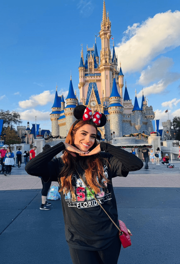 Key Alves comemora aniversário na Disney  