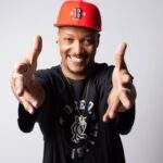 Fenômeno do reggae Edu Ribeiro lança novo EP e comemora recorde de ouvintes no streaming