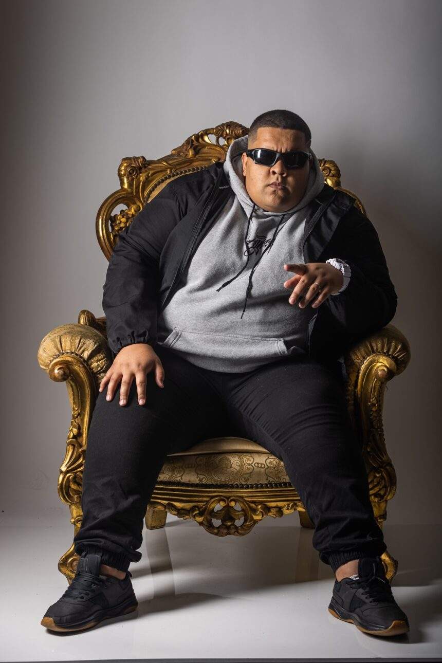 FatSync une música eletrônica e energia do rap em single