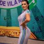 Musa da Vila Maria, Fernanda Lima faz lipo para o Carnaval e exibe o shape mais slim: “11kg a menos”