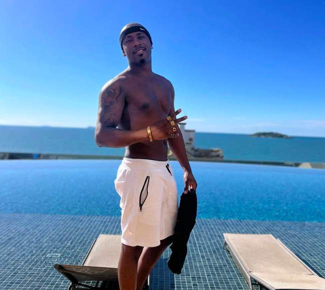 Muso do OnlyFans, Jeferson Reis recusa pagar para desfilar no Carnaval: “valor de um carro zero” 