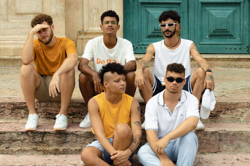 Uma Ode à Sua Terra: Maré Vazia Lança ‘Samba-Reggae’ Como Manifesto Cultural