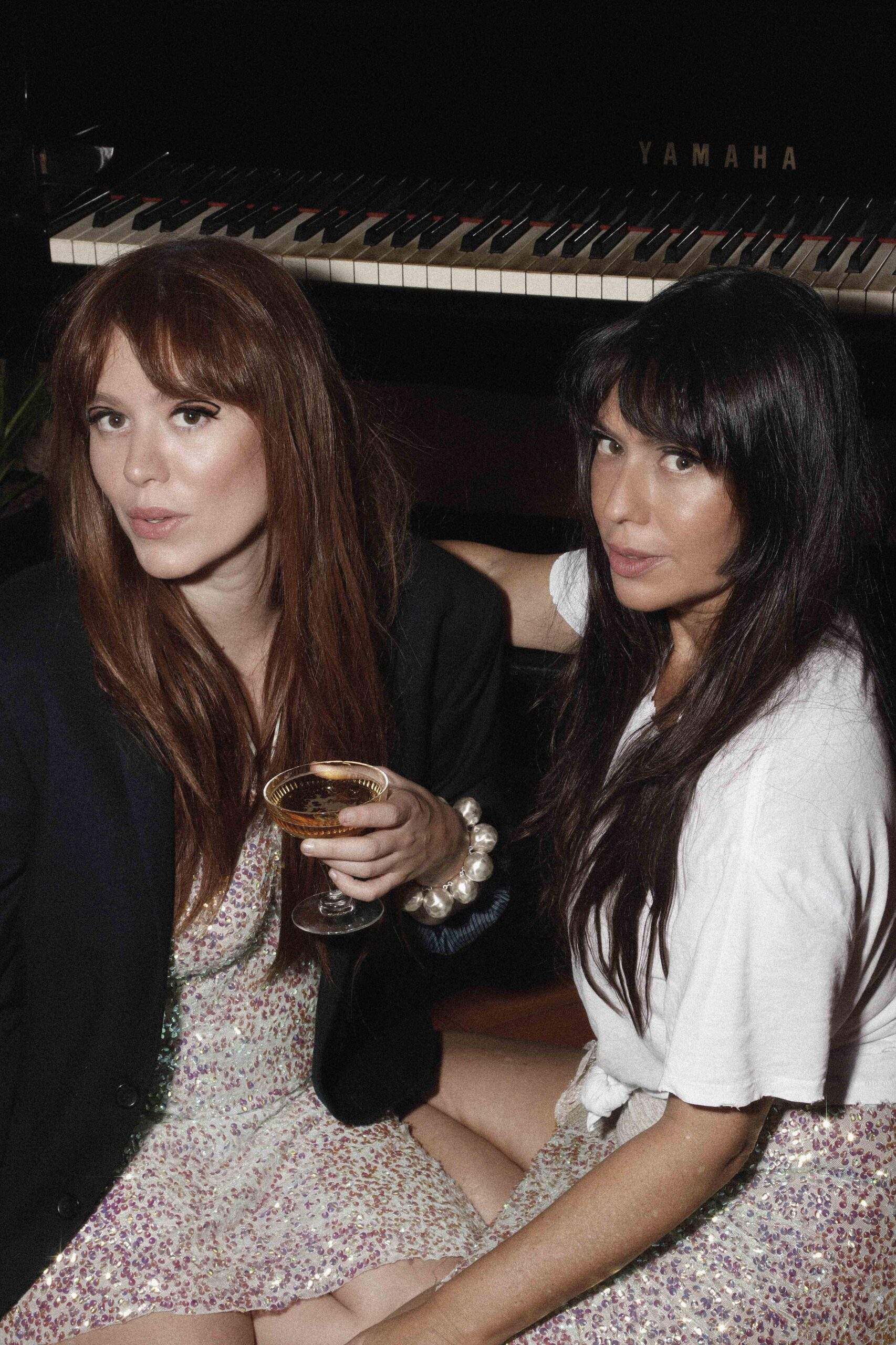 Silvia Machete lançou Two Kites, Single traz a participação da cantora Maria Luiza Jobim