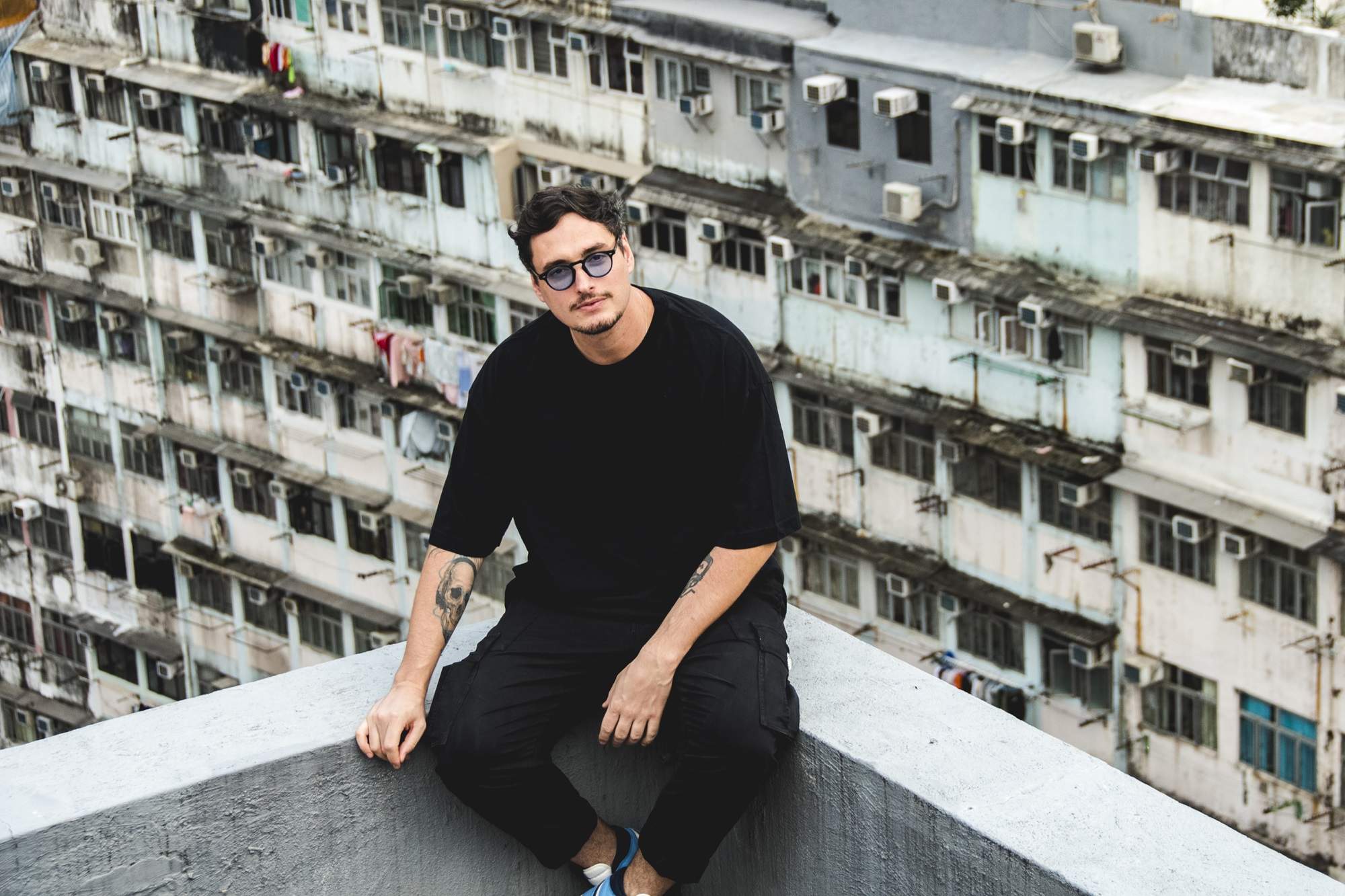 Artista brasileiro Öwnboss se une a rapper Chamillionaire em “Ridin ‘ Dirty” com NXNJAS