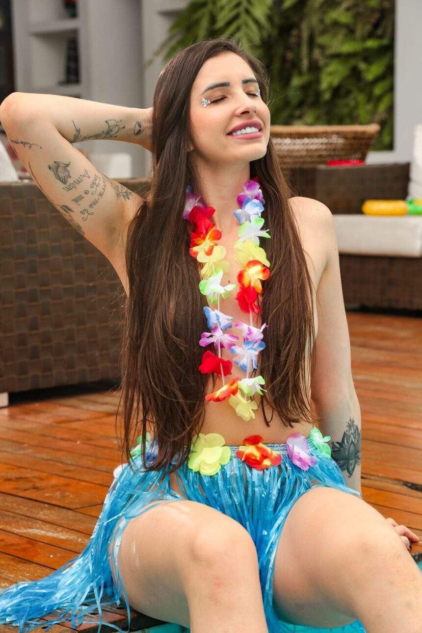 Alie Promete Agitar os Blocos de Carnaval de São Paulo com Sensualidade e Carisma