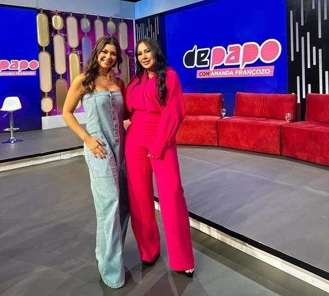 Adriana Müller faz revelações sobre sua vida de influenciadora, mãe e esposa