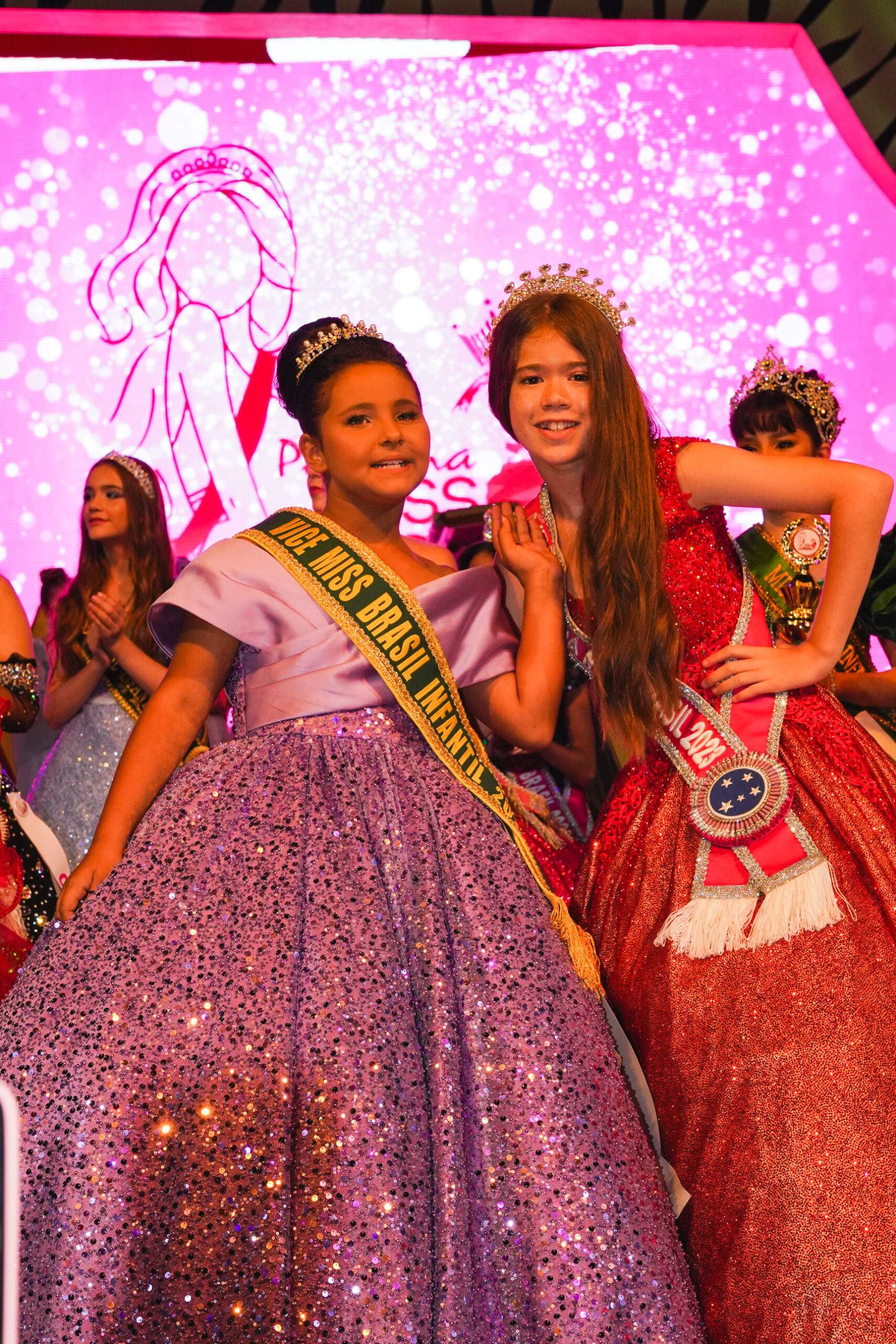 A paranaense Gabriela Rehder de 9 anos, fica em segundo lugar no concurso Pequena Miss Brasil