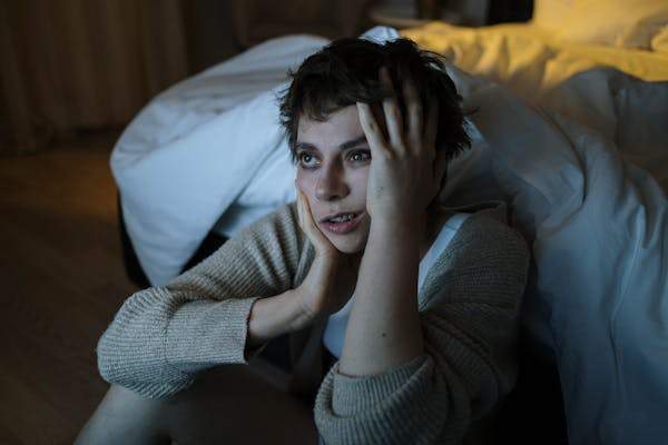 O que acontece no seu corpo quando você dorme menos de 7 horas por noite