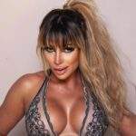 Pastora do OnlyFans, Ana Akiva pede para que fiéis parem de ver seus nudes: “falsos moralistas”