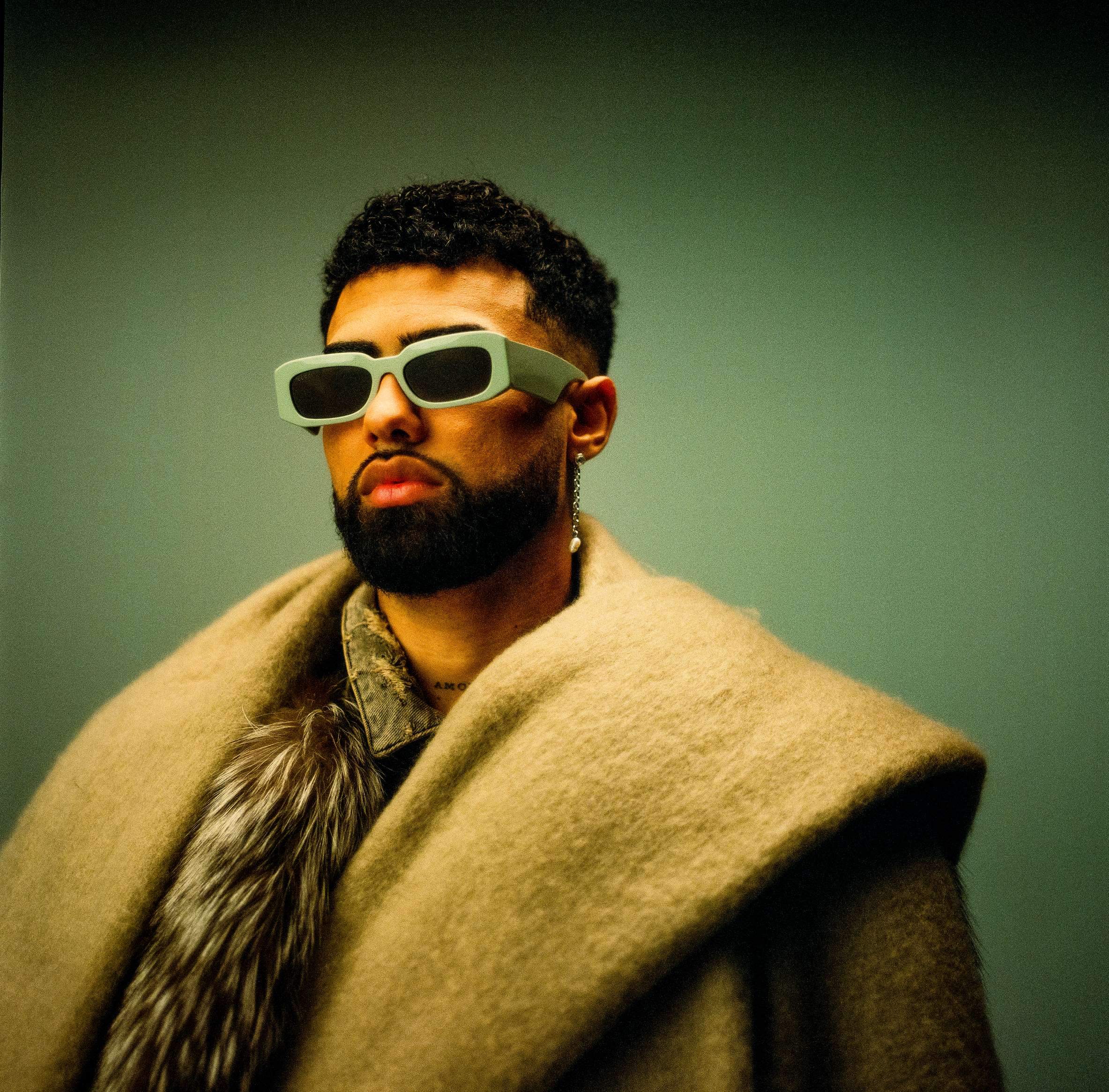 Prestes a lançar novo álbum, Jay Wheeler confirma presença no Latin AMAs 2024