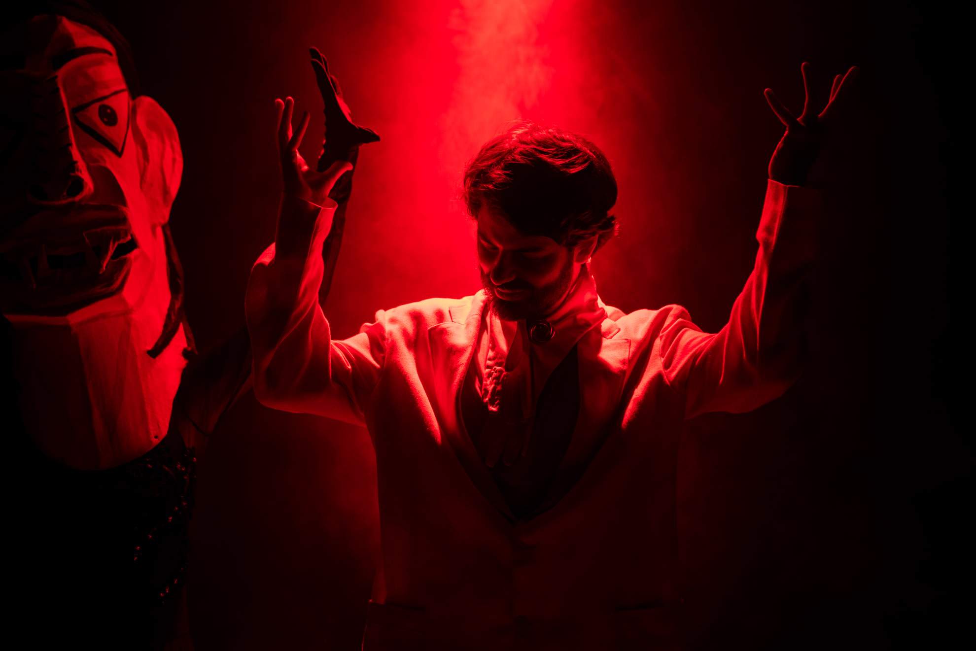 Unindo rock e experimentaçao, Magnífica Máquina Maldita celebra o clipe e single “Carranca” 