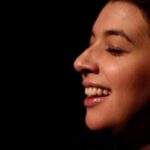 Marília Duarte reflete o amor e os mistérios da noite em single com Leo Middea