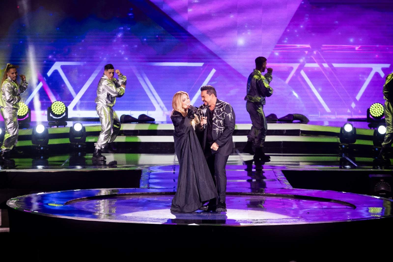 Encontro de gigantes: Manu Bahtidão se junta a Xand Avião em nova música