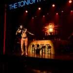 Shaboozey apresenta o hit “A Bar Song (Tipsy)” no programa de Jimmy Fallon