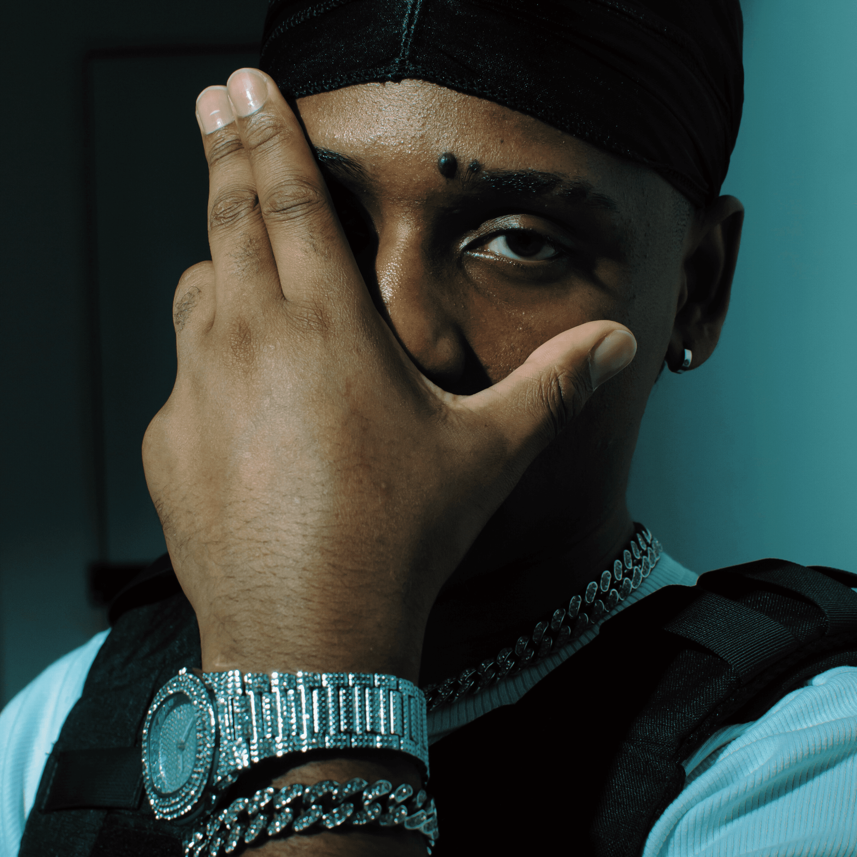 “Nasce Mais Um Monstro”: EP de GU1NÉ é um retrato preciso das vivências periféricas