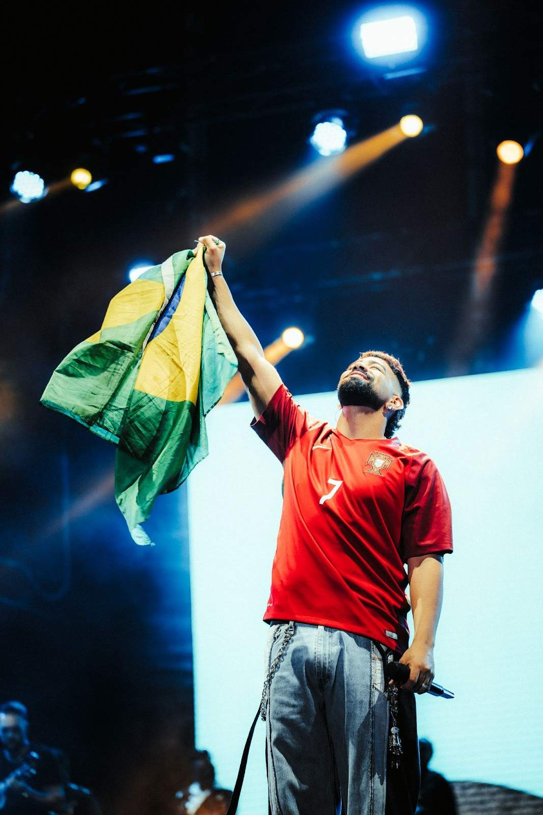 Dilsinho estreia o pagode no RIR Lisboa com o maior show de sua carreira 