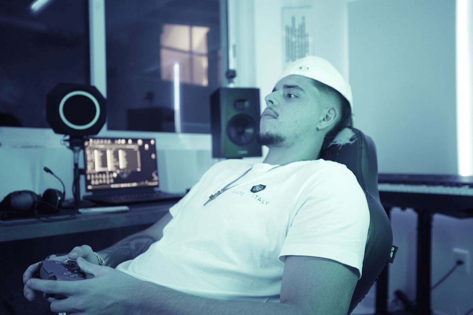 “Jaguar”: novo single de Xandrê reflete sobre a vida simples e suas conquistas