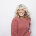 Americana Natalie Grant canta em português canção do musical “Querido Evan Hansen”