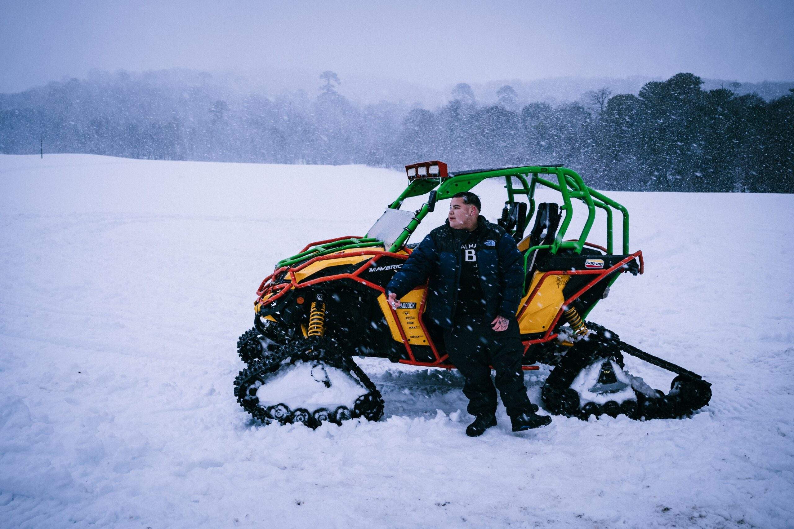 FloyyMenor lança o EP EL COMIENZO, incluindo “GATA ONLY”