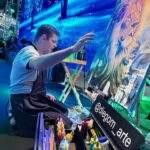 Artista plástico Diego Mendonça participa da Expo Cristã com ‘live painting’ (pintura ao vivo) no stand da Universal Music Gospel