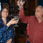 Joyce Moreno e Jards Macalé  em “Um abraço do João”