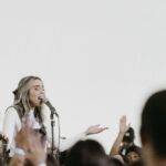 Em alta nas plataformas, Julliany Souza celebra nova fase de carreira