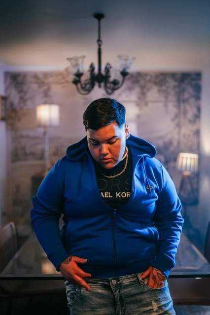 Dono de dois hits virais, FloyyMenor é indicado ao Billboard Latin Awards