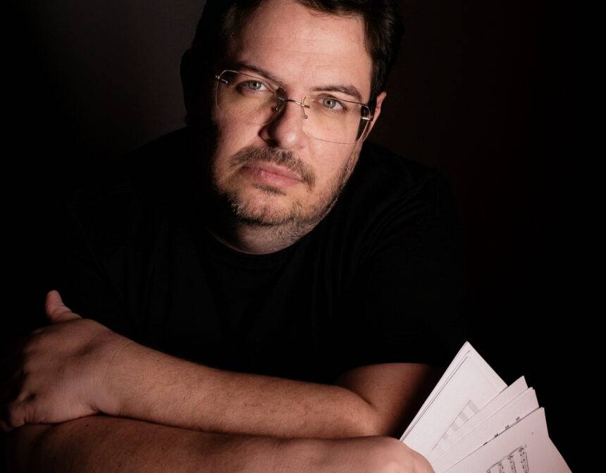 Rodrigo Marconi lança seu segundo álbum convidando expoentes da música de câmara carioca