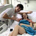 Emocionante! Enzo Ferro visita fã mirim após cirurgia delicada