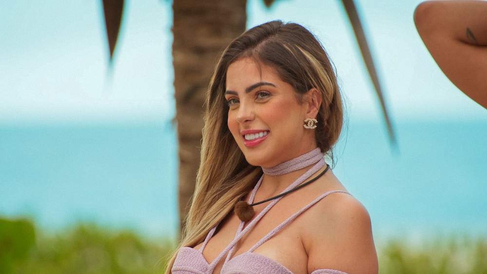 Influencer do reality “Ilha da Tentação”, Duanny Mattos já procurou namorado em programa de Silvio Santos na TV