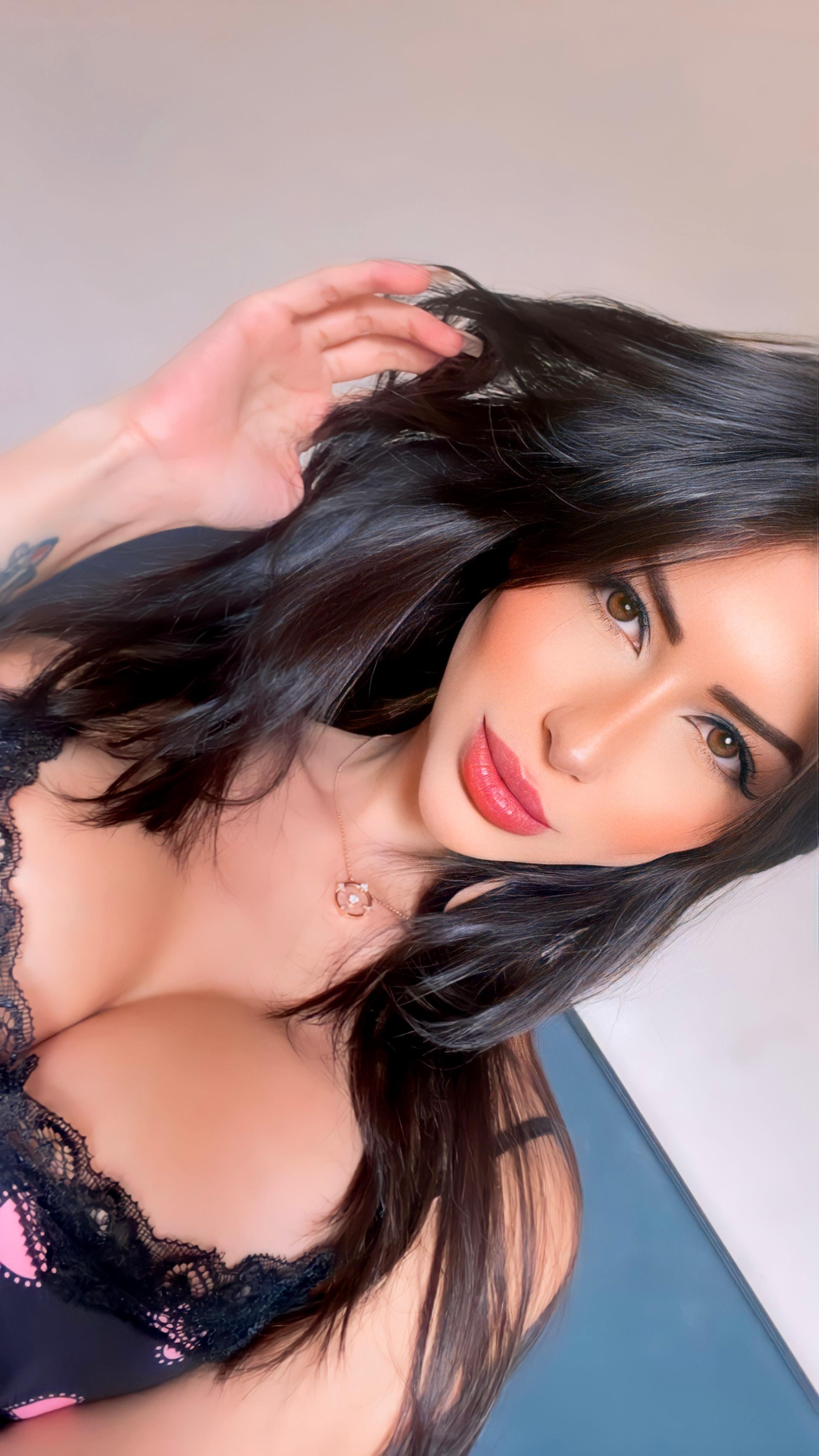 Ex de Fiuk, influencer Maia Lozano estreia na TV, quebra o silêncio sobre o cantor e fala em reencontro