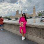 Cotada para reality, Pamela Mata curte férias em Londres e revela planos para 2025: “ano de brilhar”