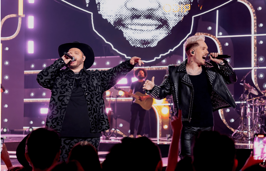 Felipe & Rodrigo lançam “Banquinho”