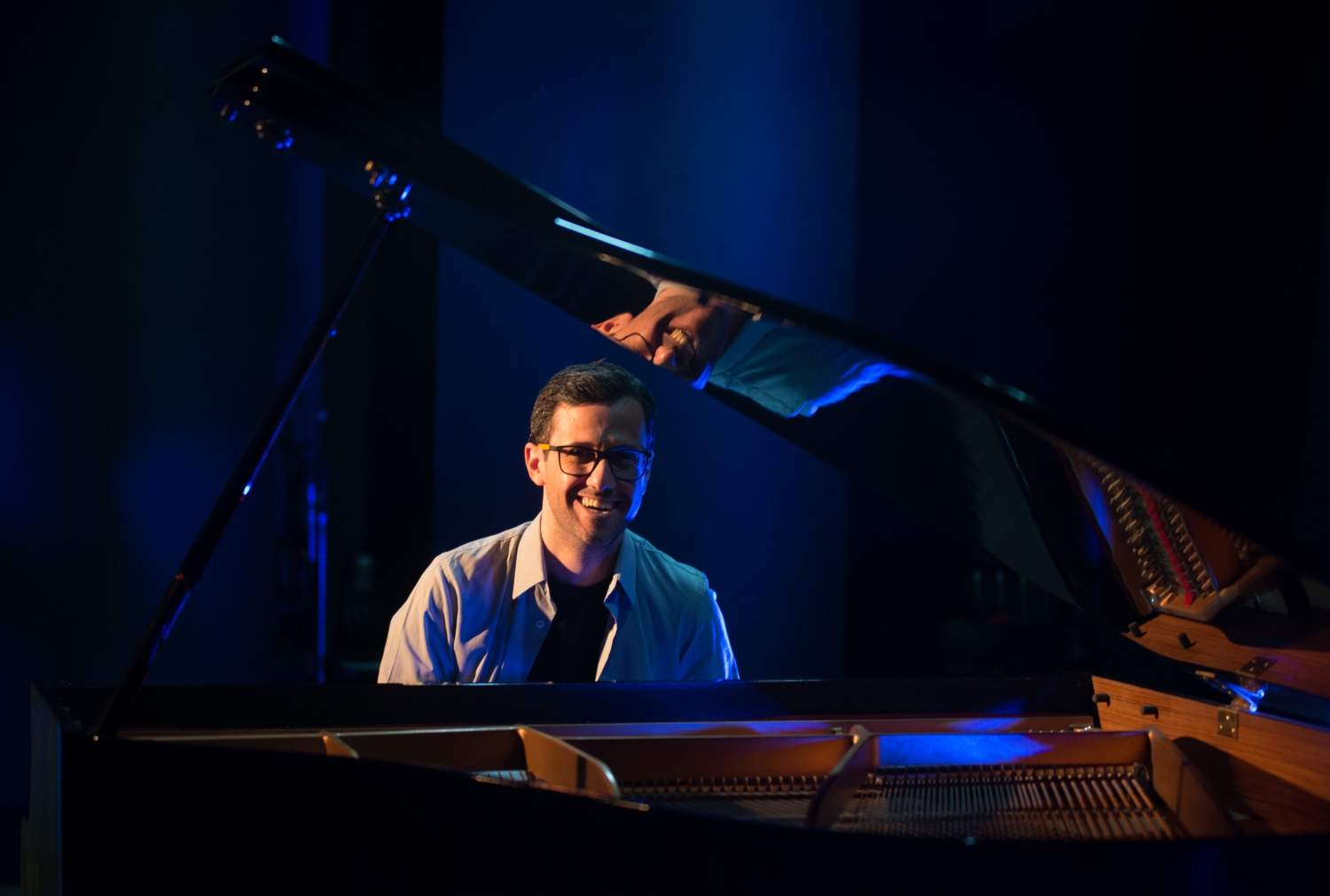 Guilherme Veroneze transforma paisagens de Minas em disco contemplativo