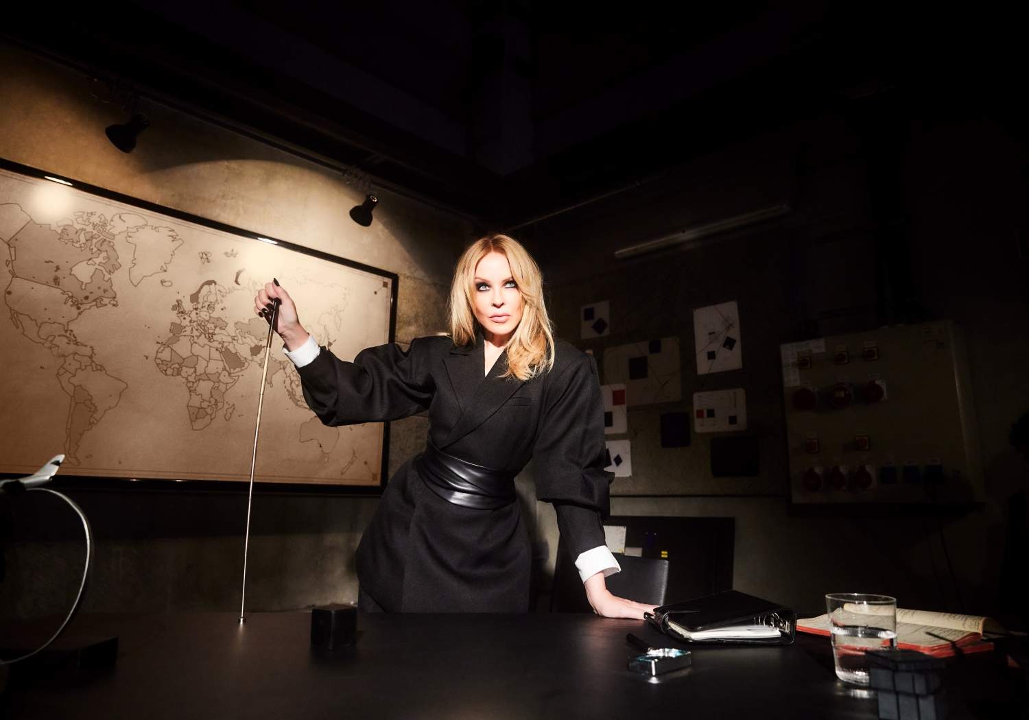 Conheça Tension II, álbum da turnê que Kylie Minogue trará ao Brasil