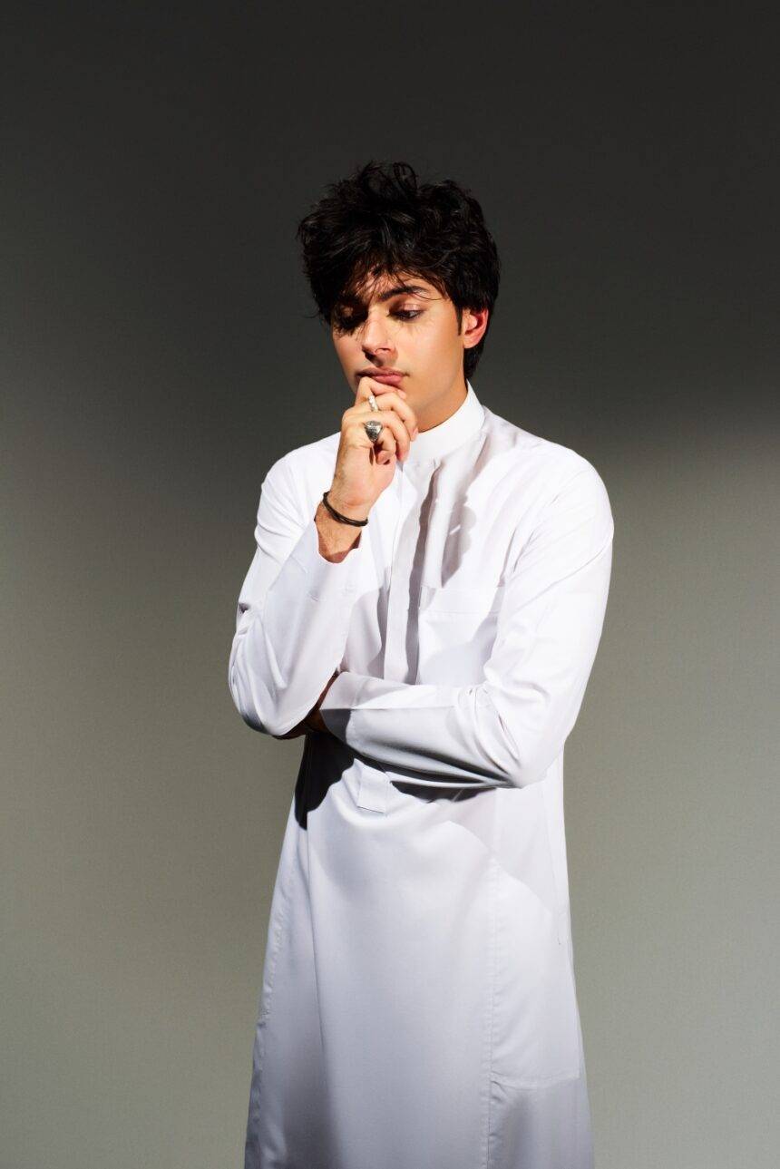 Conheça Mishaal Tamer, nome em ascensão do pop para a geração Z