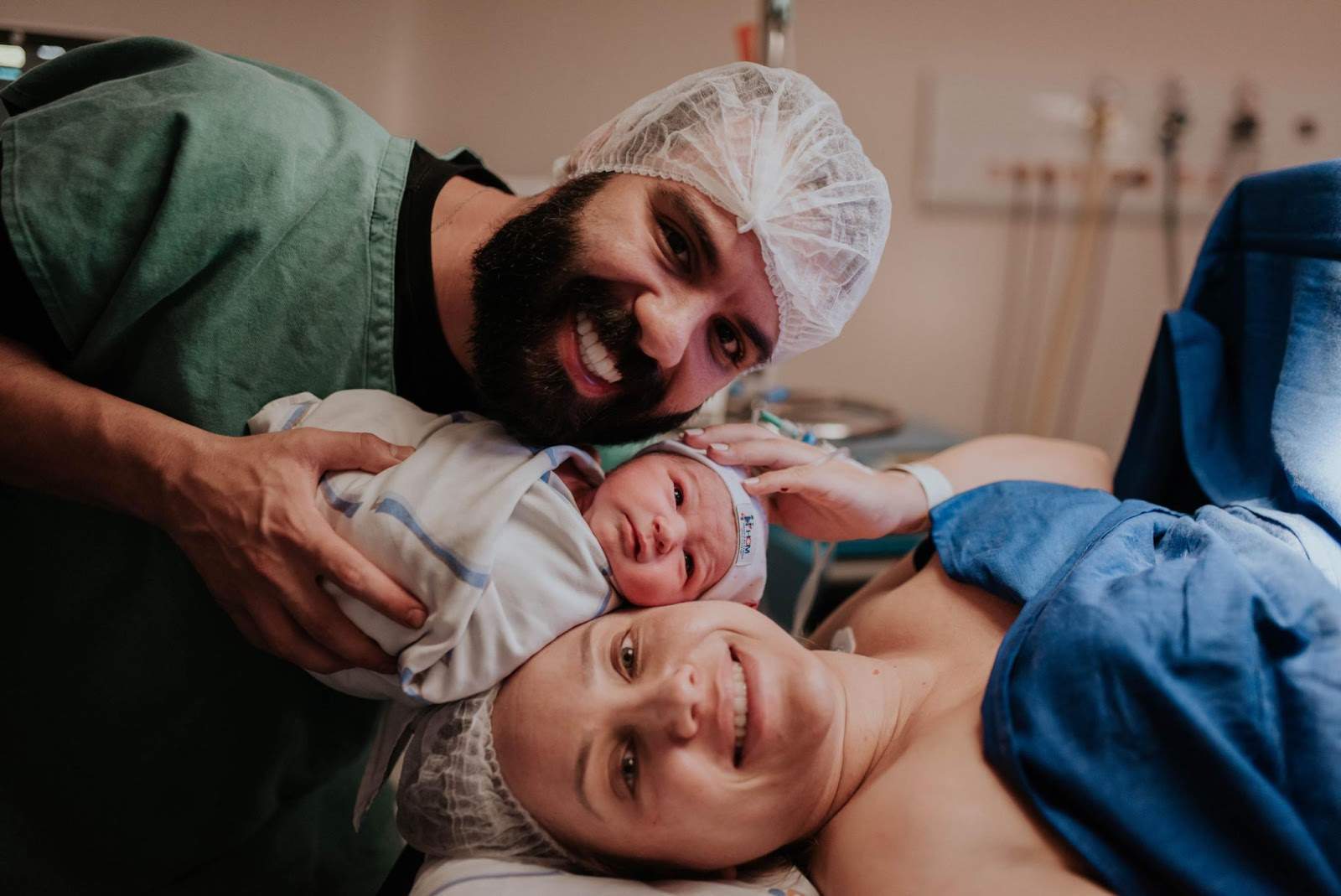 Bora Viver! Ao som de música de sucesso do pai, nasce Helena, filha de Jeca, dupla com Fiduma 