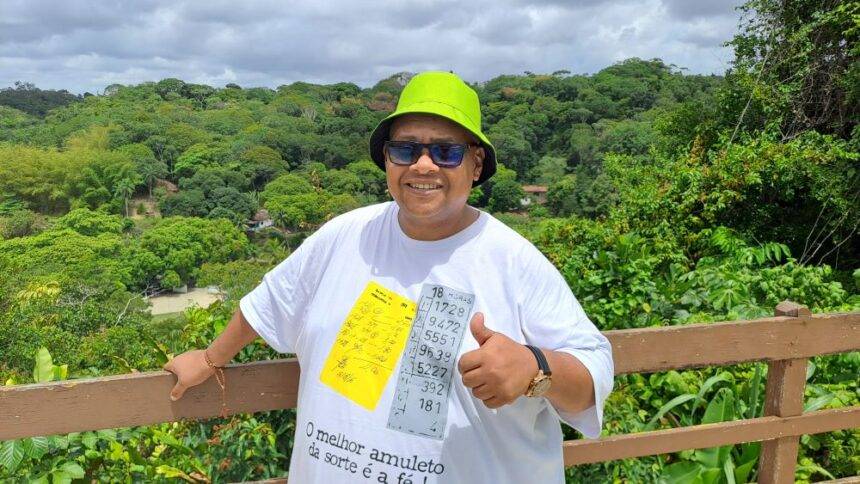 JJ Sambstar celebra 30 Anos de carreira com homenagem a Bezerra da Silva