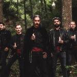 Coral croata Metaklapa traz turnê inédita ao Brasil com clássicos do Iron Maiden a cappella e à luz de velas