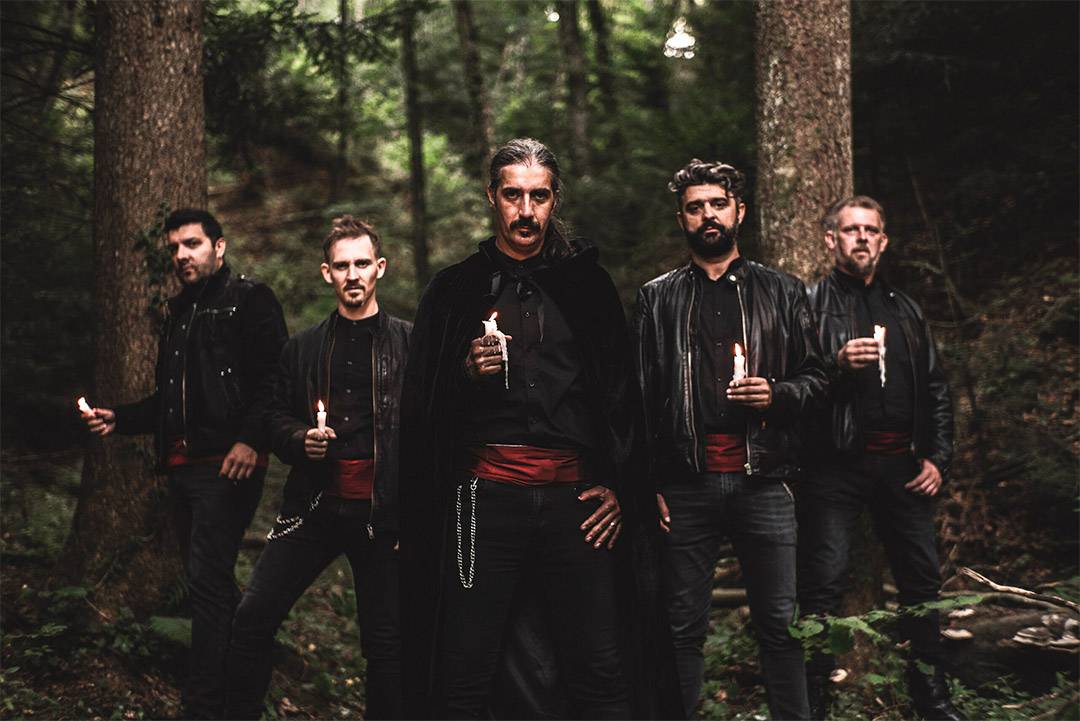 Coral croata Metaklapa traz turnê inédita ao Brasil com clássicos do Iron Maiden a cappella e à luz de velas